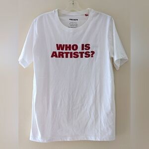 ⭐ NEW ⭐ Artist T-shirt